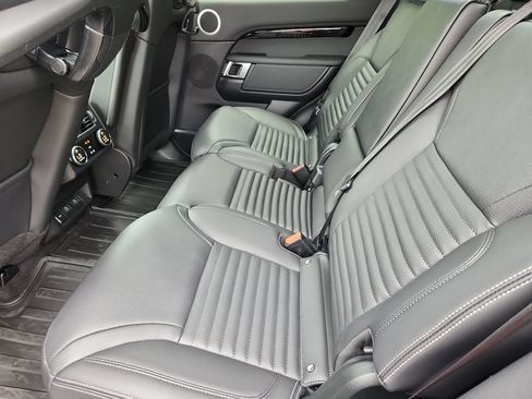 New 2026 Land Rover Discovery S AWD/4WD image 5