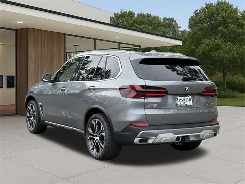 New 2026 BMW X5 xDrive40i w/ Premium Package image 9