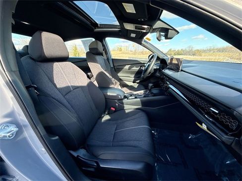 Certified 2025 Honda Accord Sport image 22