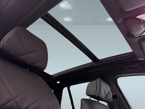 Used 2026 BMW X5 xDrive40i w/ M Sport Package image 14