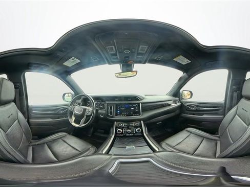 Used 2021 GMC Yukon Denali image 35