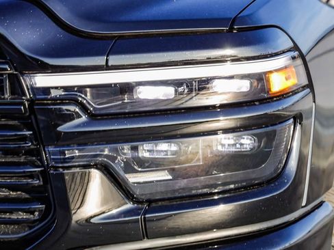 New 2026 RAM 2500 Laramie AWD/4WD image 5