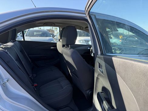 Used 2019 Chevrolet Sonic LT image 22
