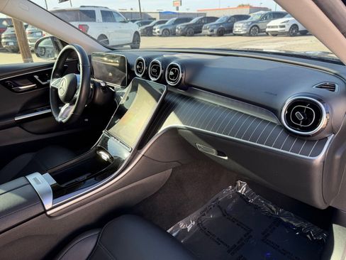 Used 2022 Mercedes-Benz C 300 Sedan image 17