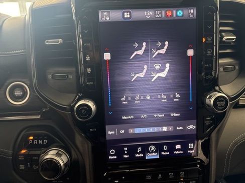 Used 2024 RAM 2500 Rebel w/ Towing Technology Group image 41