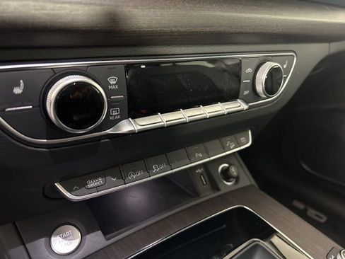 Certified 2023 Audi Q5 2.0T Premium w/ Convenience Package AWD/4WD image 25