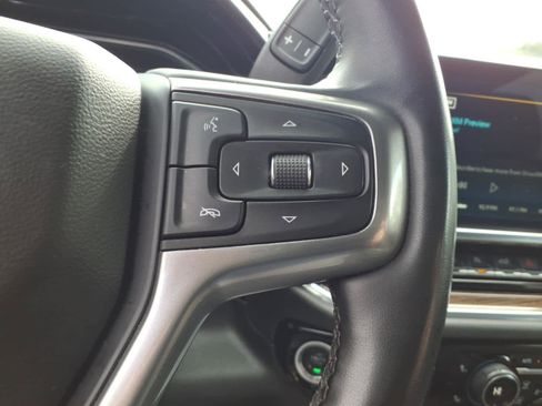 Used 2025 Chevrolet Silverado 1500 LT image 16