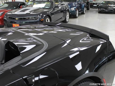 Used 2014 Chevrolet Corvette Stingray Convertible RWD image 16