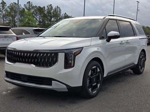 New 2026 Kia Carnival EX image 3