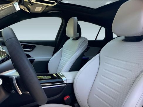 New 2026 Mercedes-Benz GLC 300 4MATIC image 5