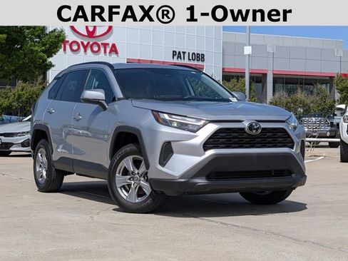 Used 2025 Toyota RAV4 XLE w/ Weather Package FWD image 2
