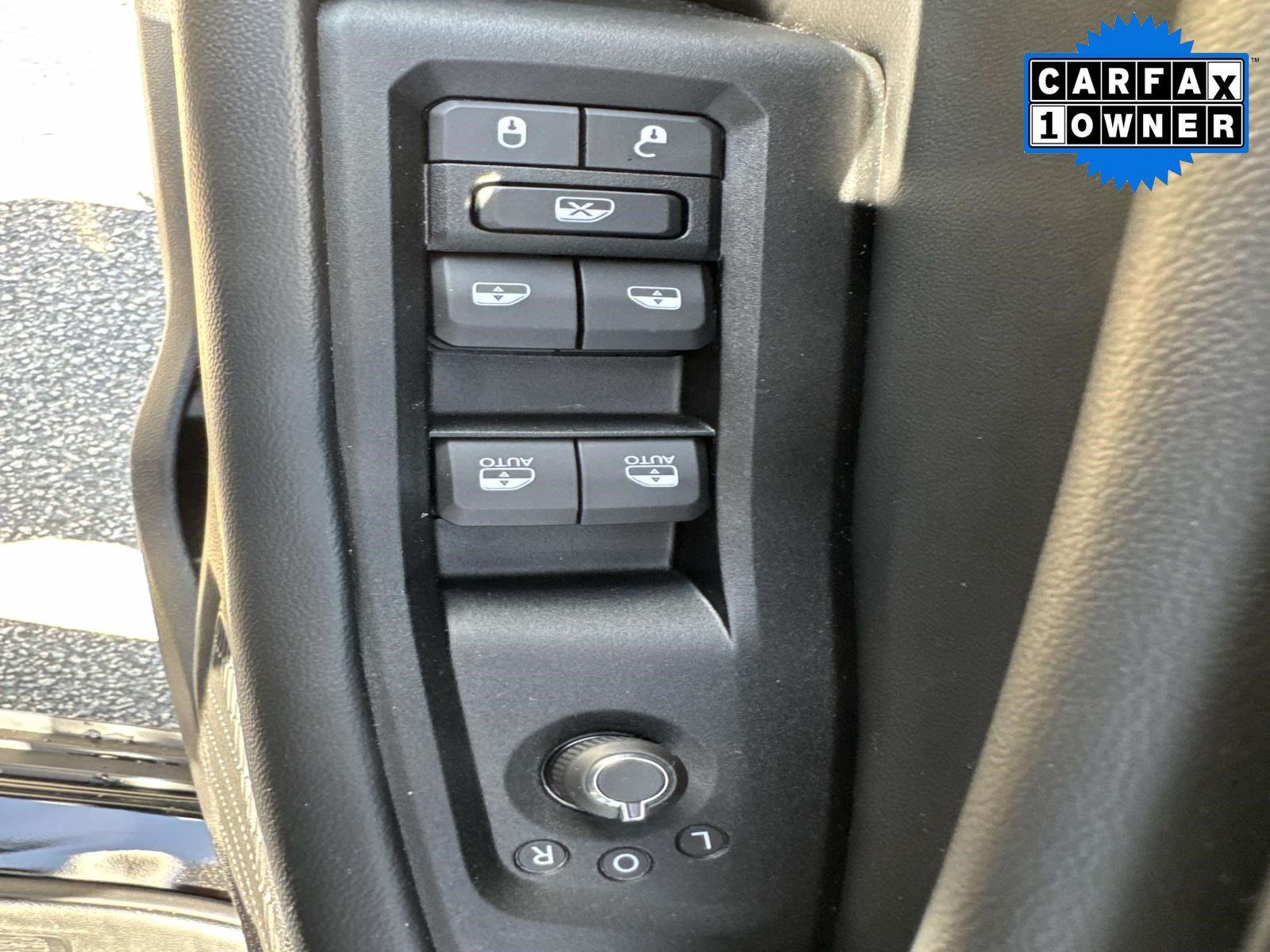 Used 2023 Jeep Grand Cherokee Altitude AWD/4WD image 20