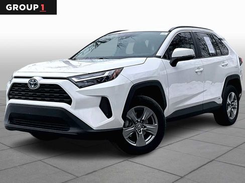 Certified 2023 Toyota RAV4 LE image 1