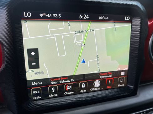 Used 2018 Jeep Wrangler Unlimited Rubicon AWD/4WD image 32