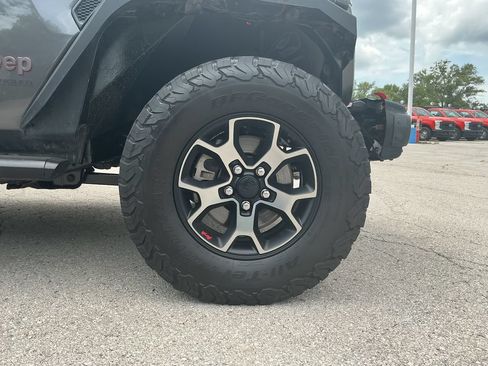 Used 2018 Jeep Wrangler Unlimited Rubicon AWD/4WD image 10