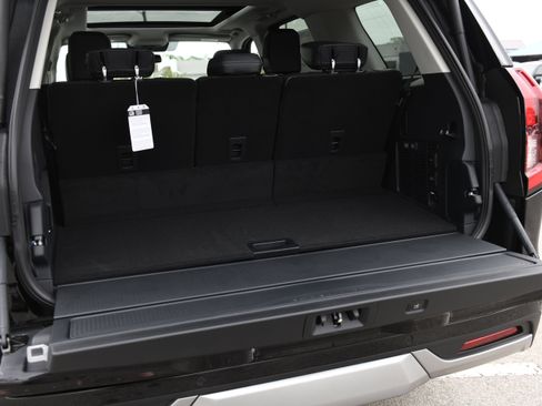 New 2025 Ford Expedition Platinum w/ Driver's Package image 22