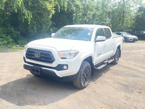 Used 2023 Toyota Tacoma SR5 w/ Black Out Package (TMS) AWD/4WD image 1