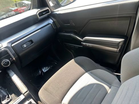 Used 2025 Toyota 4Runner TRD Off-Road AWD/4WD image 23