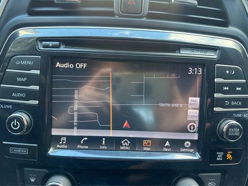 Used 2017 Nissan Maxima 3.5 SV image 21