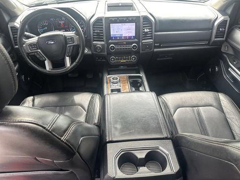 Used 2021 Ford Expedition Platinum RWD image 24