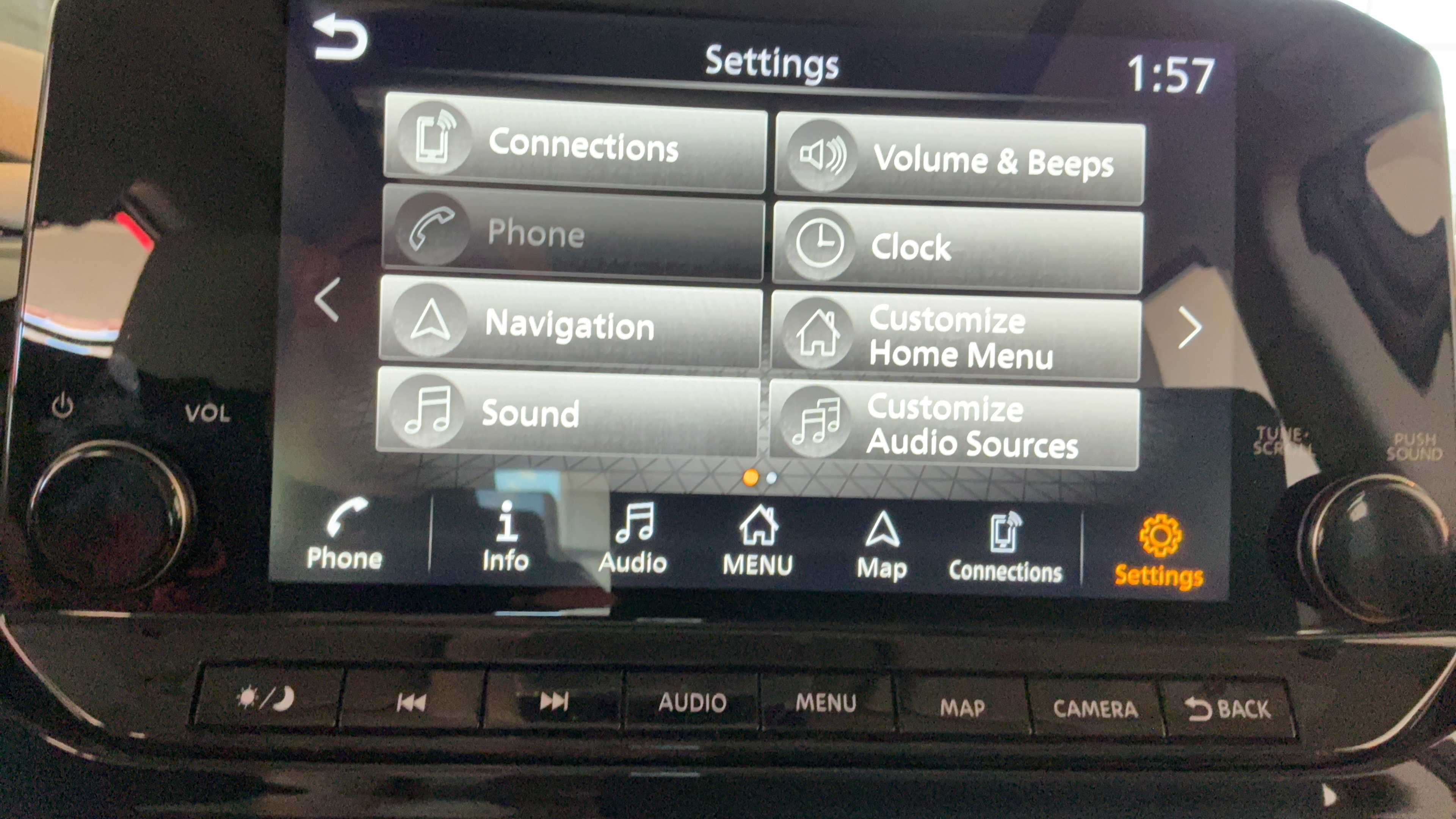 Used 2024 Nissan Pathfinder SL w/ SL Premium Package FWD image 11