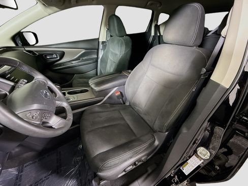 Used 2021 Nissan Murano SV FWD image 22