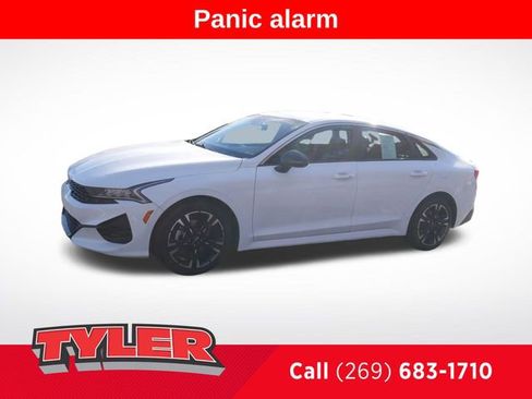 Used 2023 Kia K5 GT-Line image 3