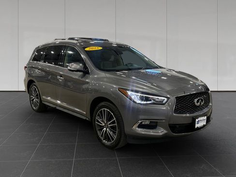 Used 2018 INFINITI QX60 Luxe w/ Deluxe Technology Package image 7