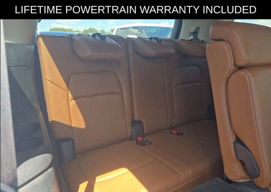 Used 2025 Nissan Pathfinder Platinum w/ Cargo Package FWD image 17