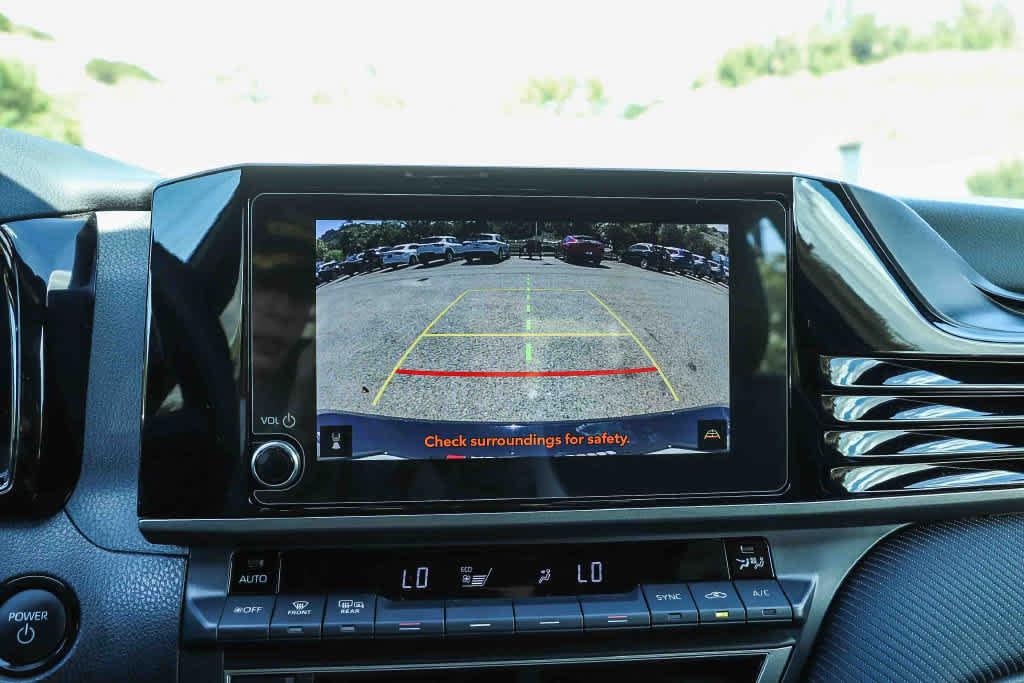 Used 2026 Toyota Camry SE FWD image 20