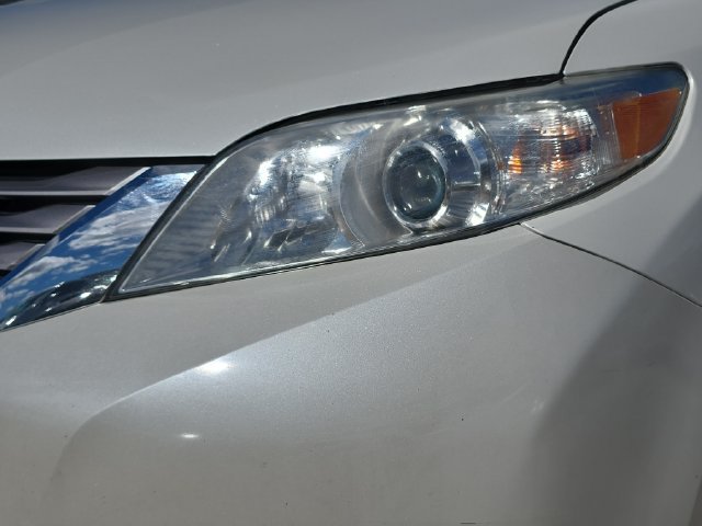 Used 2017 Toyota Sienna XLE FWD image 35