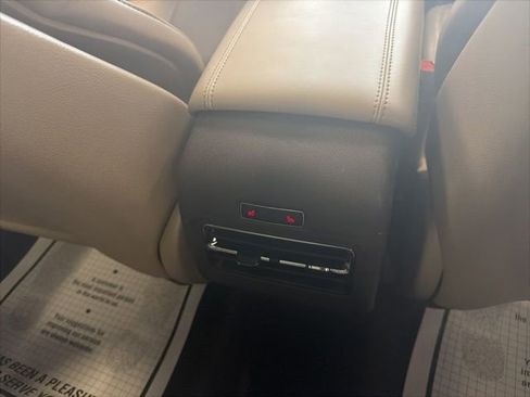 Used 2020 Lincoln Corsair AWD w/ Premium Package image 38