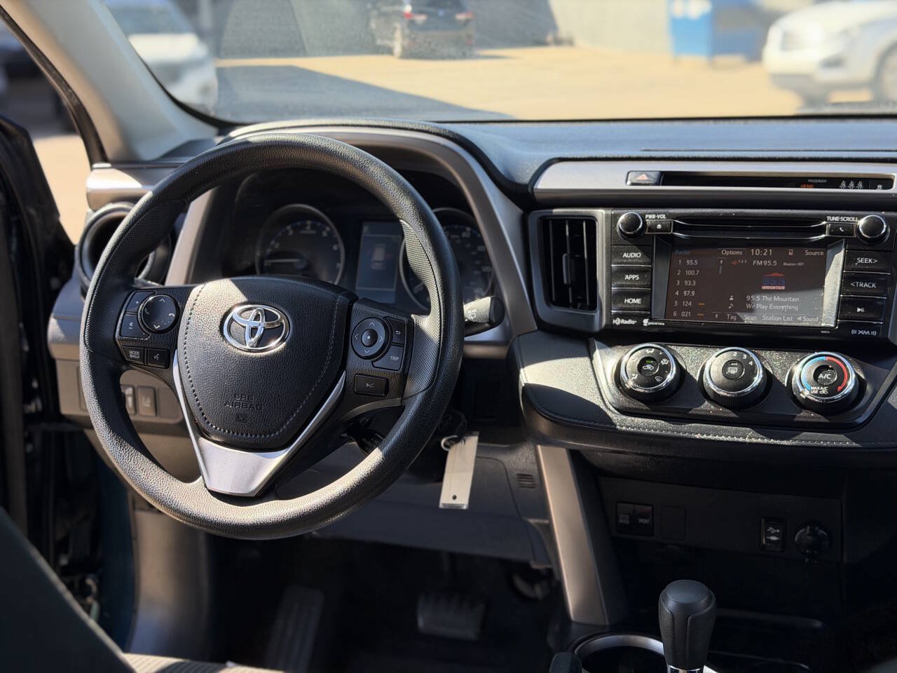 Used 2017 Toyota RAV4 LE w/ Carpet Mat Package FWD image 13