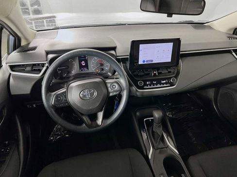 Used 2024 Toyota Corolla LE image 21