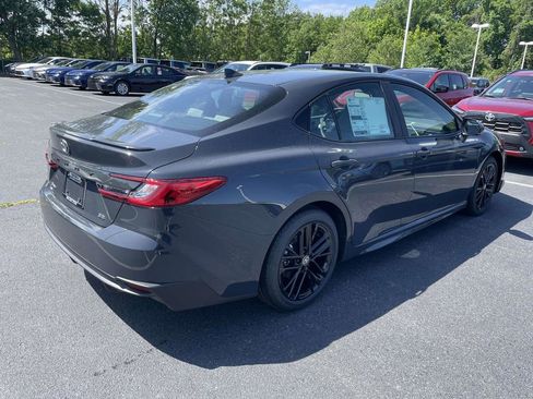 New 2026 Toyota Camry SE FWD image 12