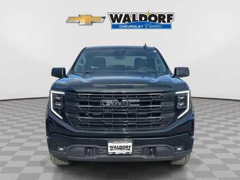 Certified 2023 GMC Sierra 1500 Elevation w/ LPO, Elevation Black Package image 2