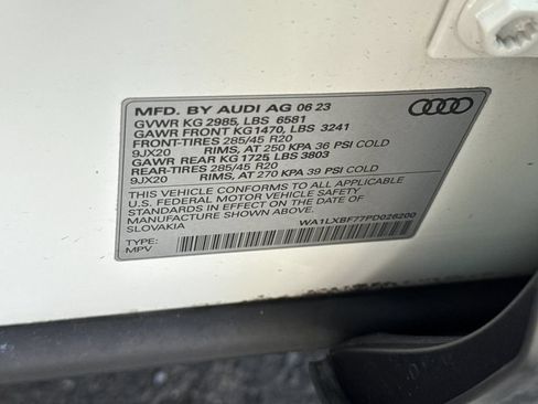 Used 2023 Audi Q7 3.0T Premium Plus AWD/4WD image 40
