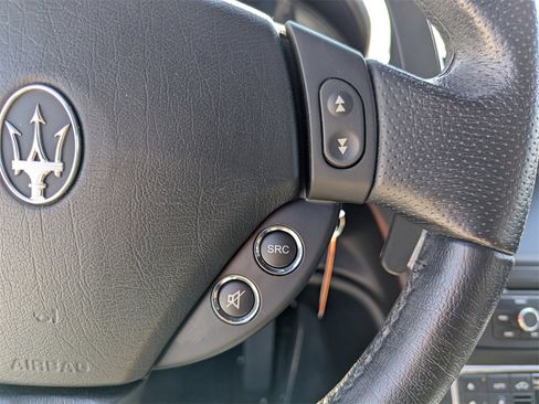 Used 2016 Maserati GranTurismo Sport image 17