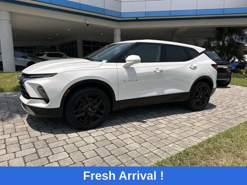 Used 2023 Chevrolet Blazer LT w/ Driver Confidence Package FWD image 31