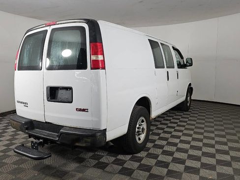 Used 2013 GMC Savana 2500 w/ Power Package image 10