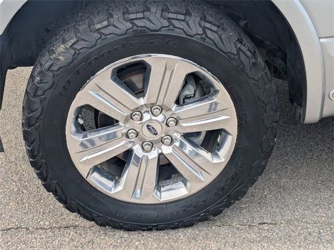 Used 2020 Ford F150 Lariat w/ Equipment Group 502A Luxury image 10