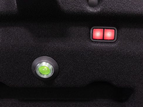 Certified 2022 Mercedes-Benz SL 55 AMG 4MATIC w/ Driver Assistance Package image 34