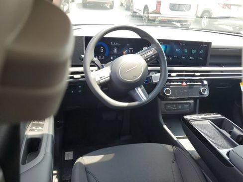 New 2026 Hyundai Tucson Blue SE AWD/4WD image 11