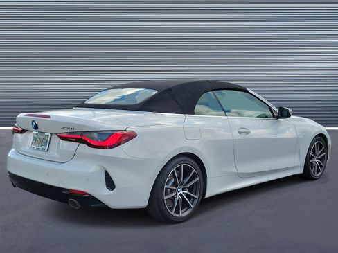 Used 2024 BMW 430i Convertible RWD image 3