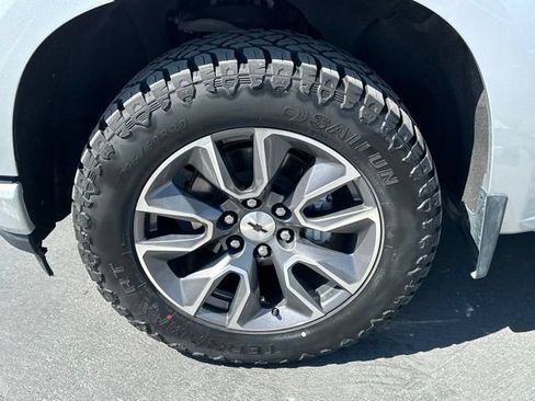 Used 2020 Chevrolet Silverado 1500 RST w/ All-Star Edition AWD/4WD image 13