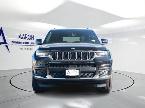 New 2026 Jeep Grand Cherokee L Laredo AWD/4WD image 4