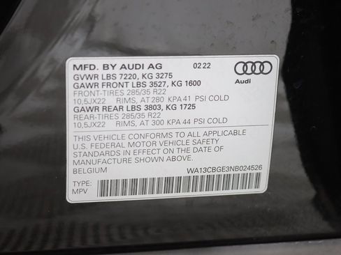 Used 2022 Audi e-tron S Prestige w/ Prestige Package image 46
