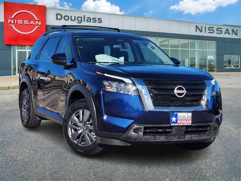 New 2025 Nissan Pathfinder SV image 1