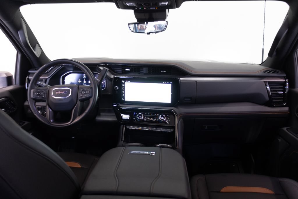 Used 2024 GMC Sierra 2500 AT4 w/ AT4 Premium Plus Package AWD/4WD image 32