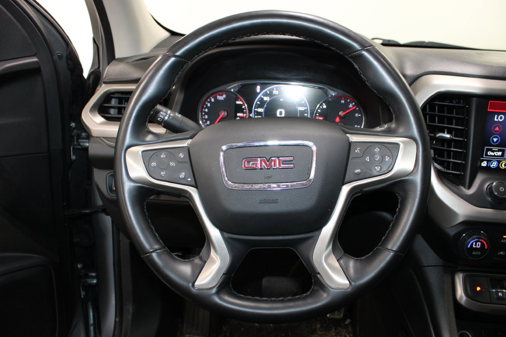 Used 2023 GMC Acadia Denali FWD image 14